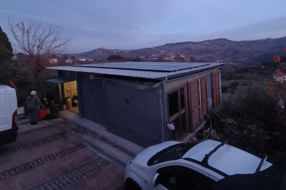 Fotovoltaico 6kWp con batteria di accumulo da 10kW